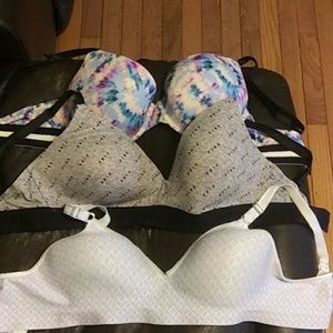 3 nice used bras Victoria Secret